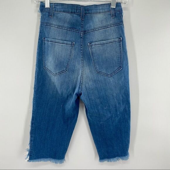 APHRODITE High Rise Ripped Distressed Capris - Picture 3 of 10